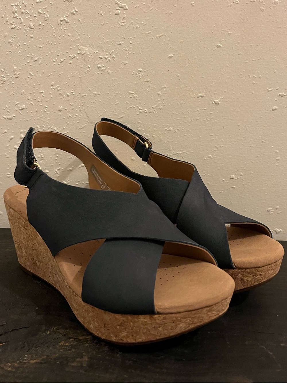 Collection by Clarks Navy Wedge Heels Sandals Formal Dressy Women’s Size 7.5